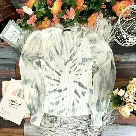 Maven West Gray Tie Dye knit Sheer Sleeve Plunge Neckline Folk Lore Top, S - Picture 2 of 12
